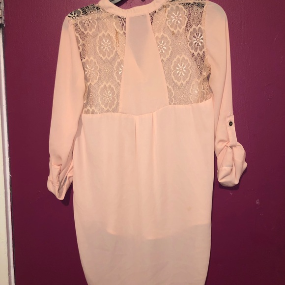 Size small tunic shirt - Picture 2 of 2